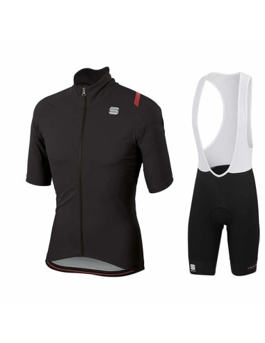 Conjunto de ciclismo corto Sportfull: comodidad y frescura para tus rutas