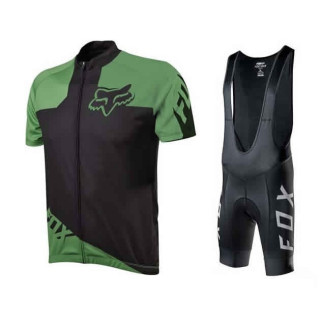 Conjunto de ciclismo Fox: comodidad y estilo para tus paseos en verano