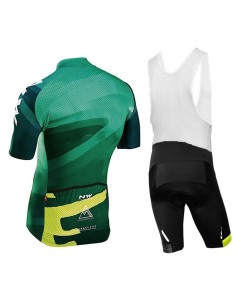 Conjunto corto de ciclismo Northwave: comodidad y estilo para tus rutas 2