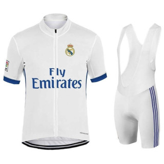 Equipación de ciclismo Real Madrid: comodidad y estilo para tus paseos