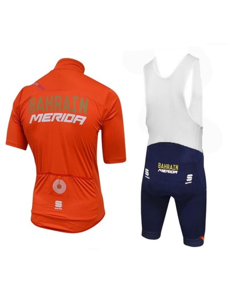 Equipación de ciclismo Merida: comodidad y estilo para tus paseos