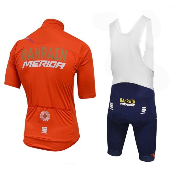 Equipación de ciclismo Merida: comodidad y estilo para tus paseos