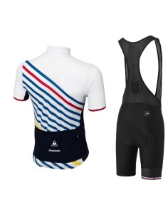 Conjunto de ciclismo Le Coq Sportif: comodidad y estilo para este verano 2