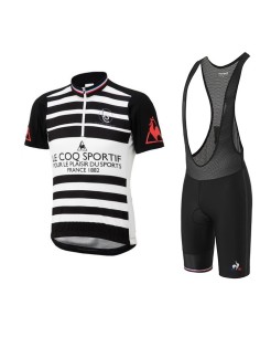 Conjunto de ciclismo corto Le Coq Sportif: comodidad y estilo para tus rutas