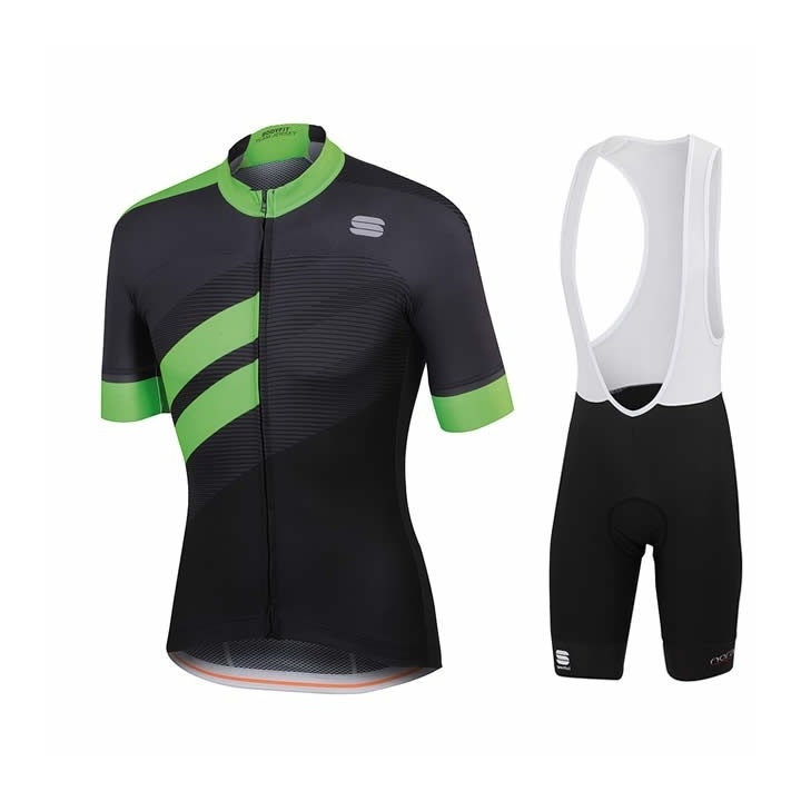 Conjunto corto de ciclismo Sportfull: comodidad y calidad para tus paseos