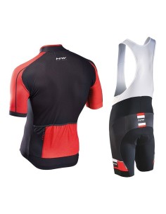 Conjunto corto de ciclismo Northwave: comodidad y estilo para tus rutas 2