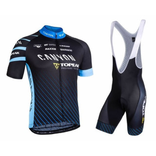 Conjunto corto de ciclismo Canyon: comodidad y frescura para tus rutas