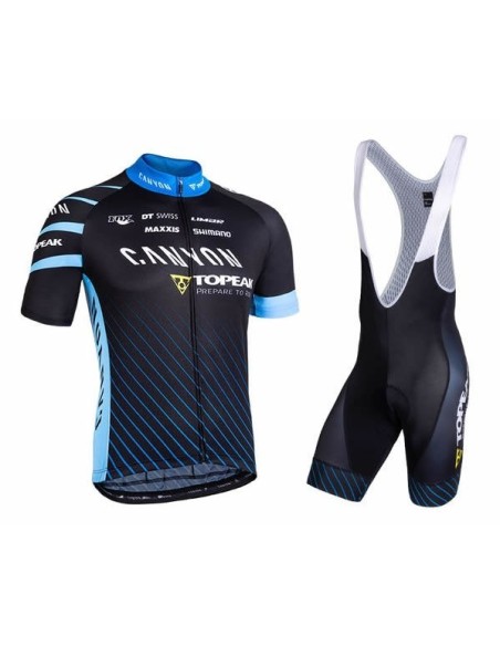 Conjunto corto de ciclismo Canyon: comodidad y frescura para tus rutas