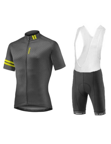 Conjunto corto de ciclismo Giant: comodidad y calidad para tus paseos