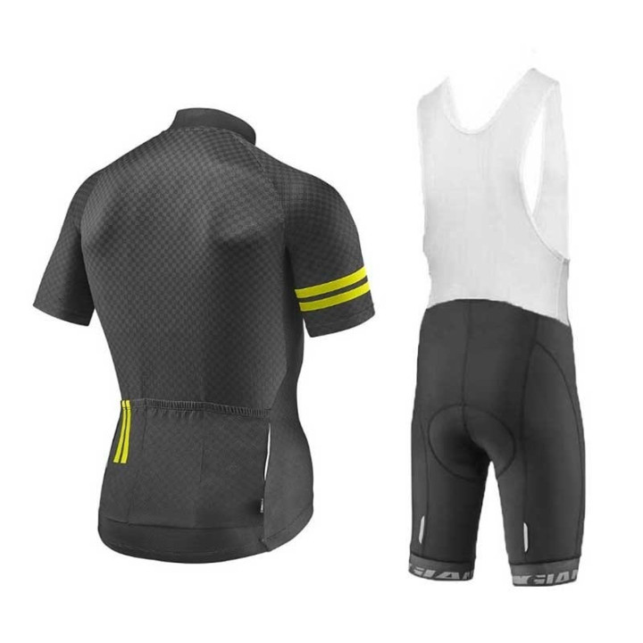 Conjunto corto de ciclismo Giant: comodidad y calidad para tus paseos