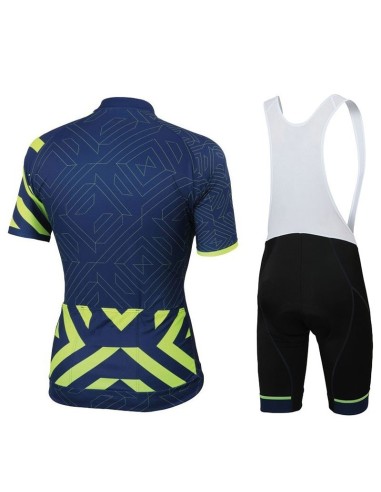 Conjunto corto de ciclismo Sportfull: comodidad y frescura para tus aventuras en bicicleta