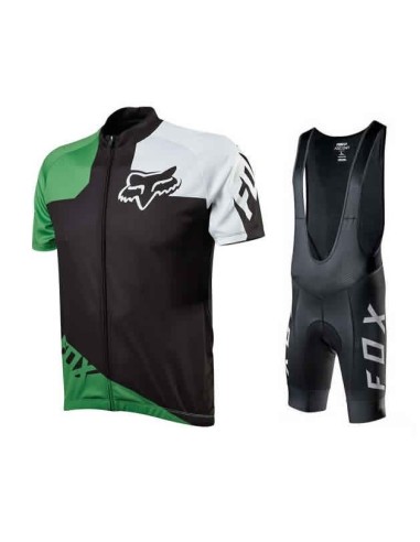 Conjunto corto de ciclismo Fox: comodidad y frescura para tus paseos