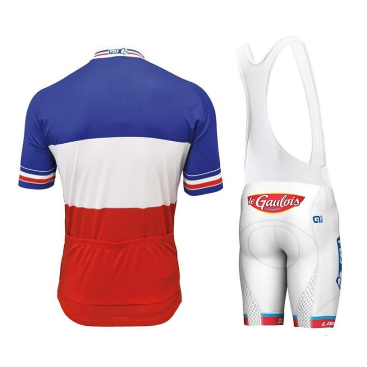 Equipación de ciclismo FDJ: Confort y estilo para tus paseos de verano