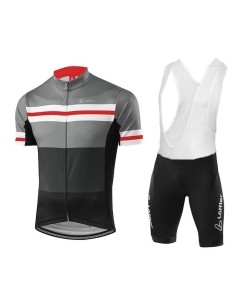 Equipación de ciclismo Loffler: comodidad y frescura para tus pedaleadas