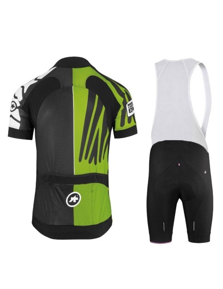 Equipación de ciclismo Assos: comodidad y calidad para tus rutas