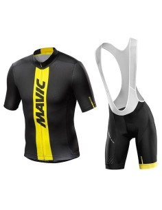 Equipación de ciclismo Mavic: comodidad y estilo para tus rutas