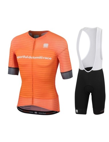 Conjunto de ciclismo Sportfull: comodidad y frescura para tus paseos de verano
