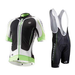 Conjunto de ciclismo Cannondale: comodidad y estilo para tus rutas