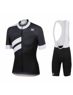 Conjunto de ciclismo corto Sportfull: comodidad y frescura en tus paseos