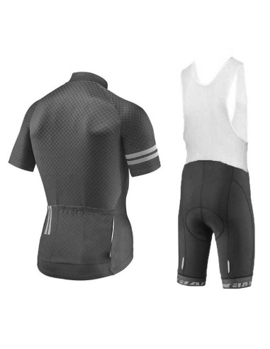 Conjunto de ciclismo Giant: comodidad y estilo para tus paseos de verano