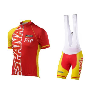 Conjunto corto de ciclismo en España: comodidad y calidad para tus paseos