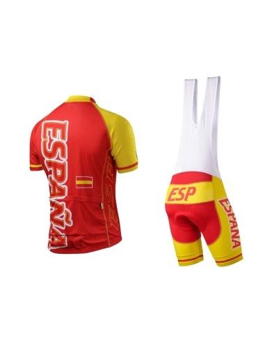 Conjunto corto de ciclismo en España: comodidad y calidad para tus paseos