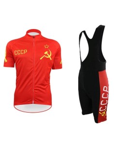 Conjunto corto de ciclismo CCCP: comodidad y frescura para tus paseos