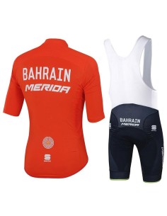 Conjunto corto de ciclismo Bahrain Merida: comodidad y calidad para tus rutas 2