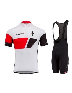 Conjunto de ciclismo corto Wilier: comodidad y frescura para tus paseos