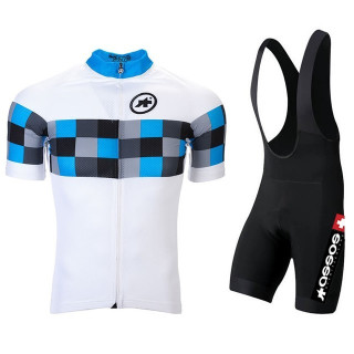 Conjunto de ciclismo Assos: comodidad y frescura para tus rutas