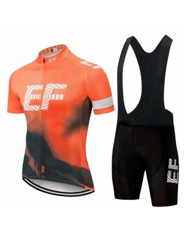 Conjunto corto de ciclismo EF Education First: comodidad y estilo para tus paseos