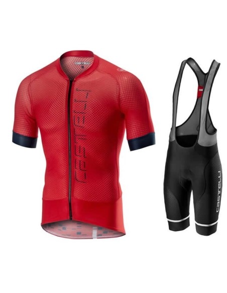 Conjunto corto de ciclismo Castelli: comodidad y estilo para tus rutas