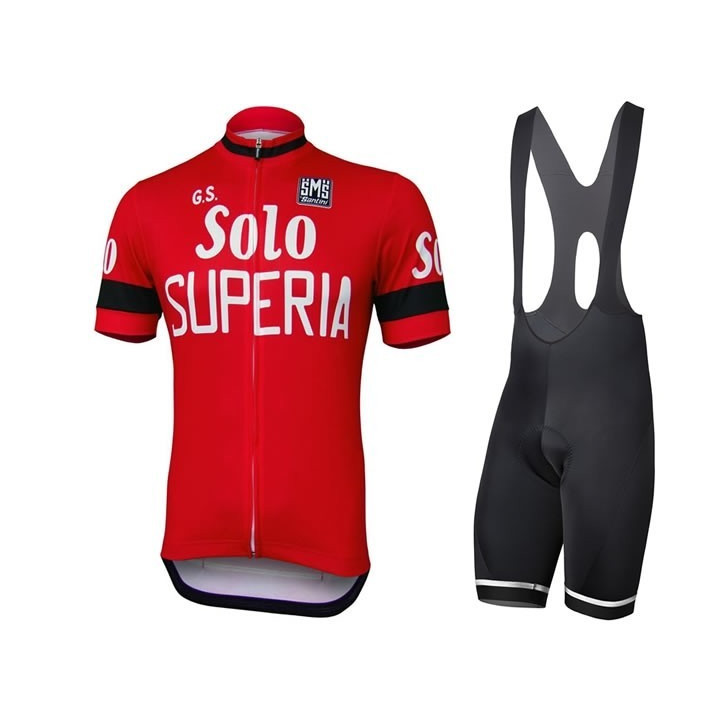 Conjunto de ciclismo corto Solo Superia: comodidad y calidad para tus rutas
