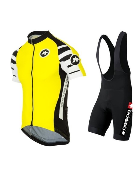 Conjunto de ciclismo Assos: comodidad y frescura para tus paseos de verano