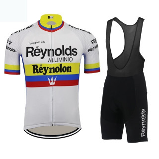 Conjunto corto de ciclismo Reynolds: comodidad y frescura para tus rutas