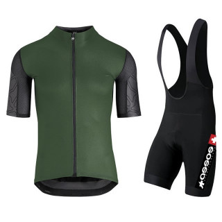 Conjunto Corto de Ciclismo Assos: Comodidad y Estilo para tus Rutas