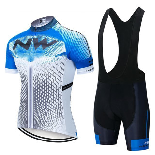 Conjunto corto de ciclismo Northwave: comodidad y estilo para tus paseos