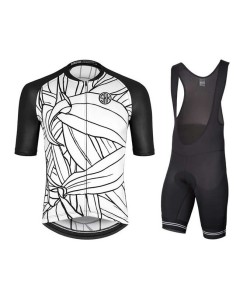 Equipación de ciclismo Ronix: comodidad y estilo para tus paseos de verano