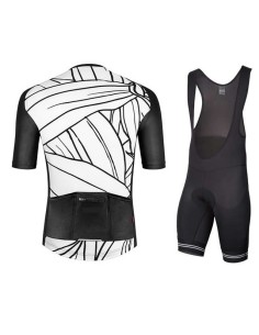 Equipación de ciclismo Ronix: comodidad y estilo para tus paseos de verano 2