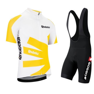 Equipación de ciclismo Assos: comodidad y estilo para tus paseos de verano