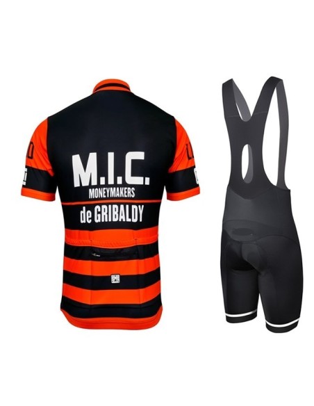 Conjunto Corto de Ciclismo Santini: Comodidad y Estilo para tus Rutas