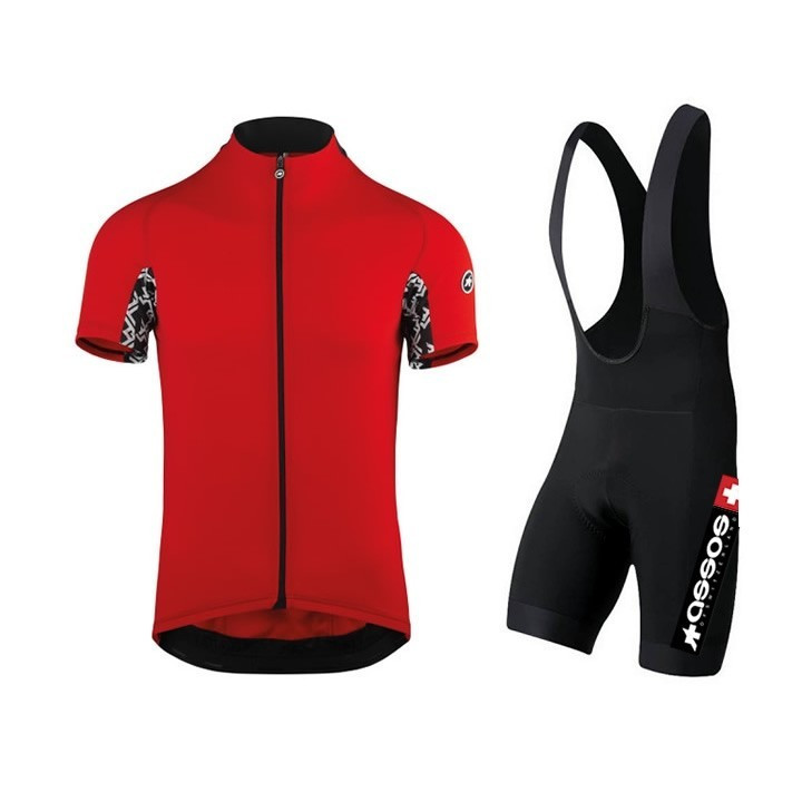 Conjunto de ciclismo Assos: comodidad y estilo para tus rutas de verano