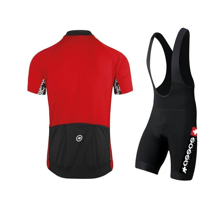 Conjunto de ciclismo Assos: comodidad y estilo para tus rutas de verano