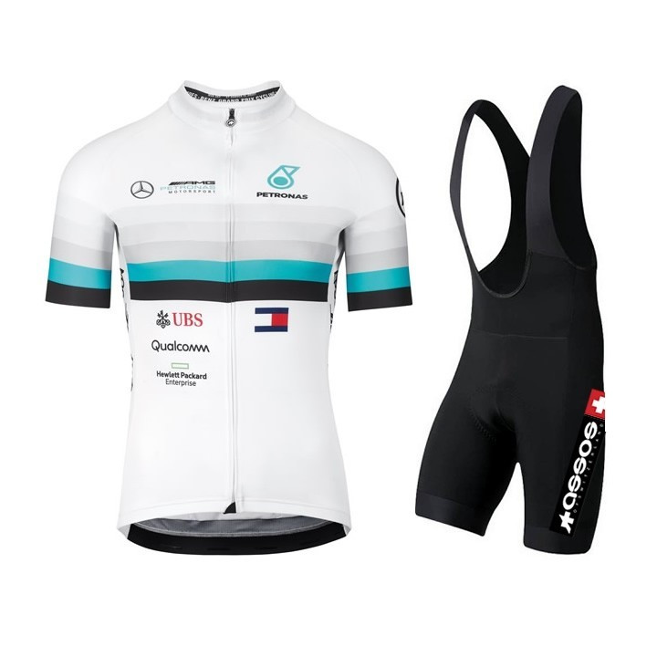 Equipación de ciclismo Assos: comodidad y estilo para tus rutas de verano