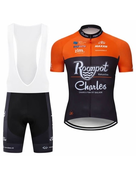 Conjunto de ciclismo Roompot: comodidad y frescura para tus rutas de verano