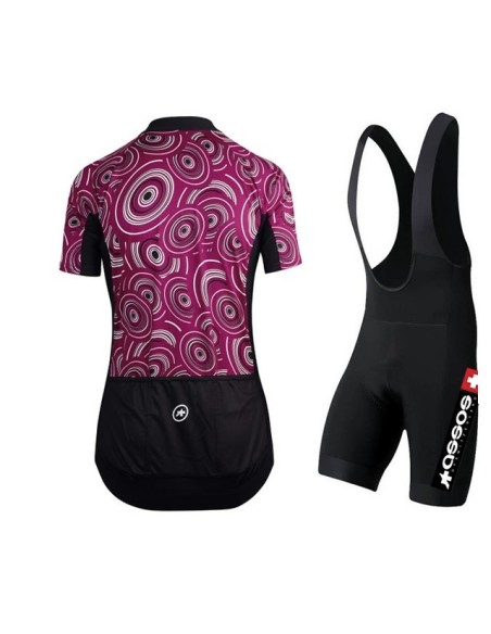 Equipación ciclismo Assos
