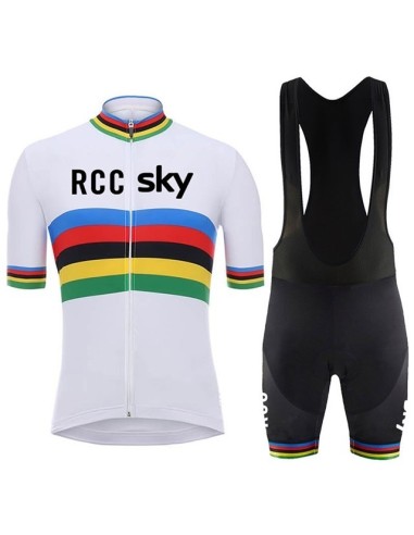 Conjunto de ciclismo SKY: comodidad y frescura para tus paseos de verano