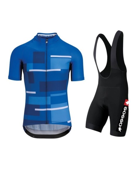 Conjunto corto de ciclismo Assos: comodidad y frescura para tus paseos