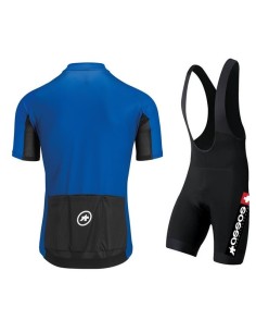 Conjunto corto de ciclismo Assos: comodidad y frescura para tus paseos 2