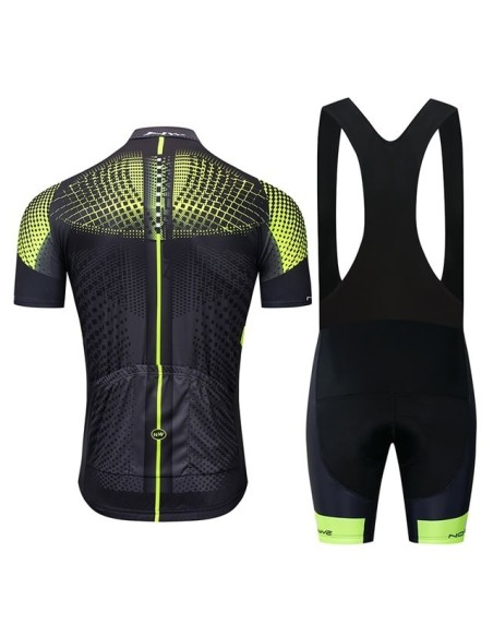 Equipación de ciclismo Northwave: comodidad y calidad para tus paseos